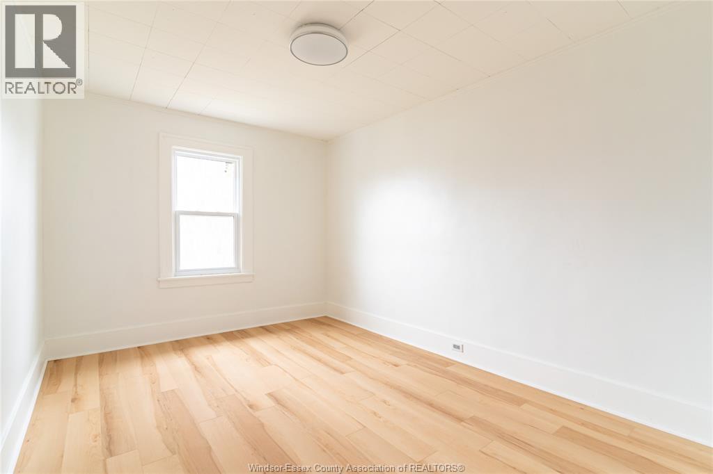 984 Mcewan Avenue, Windsor, Ontario  N9B 2G5 - Photo 19 - 26005463