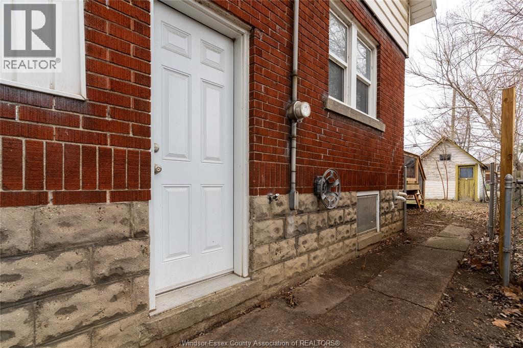 984 Mcewan Avenue, Windsor, Ontario  N9B 2G5 - Photo 30 - 26005463