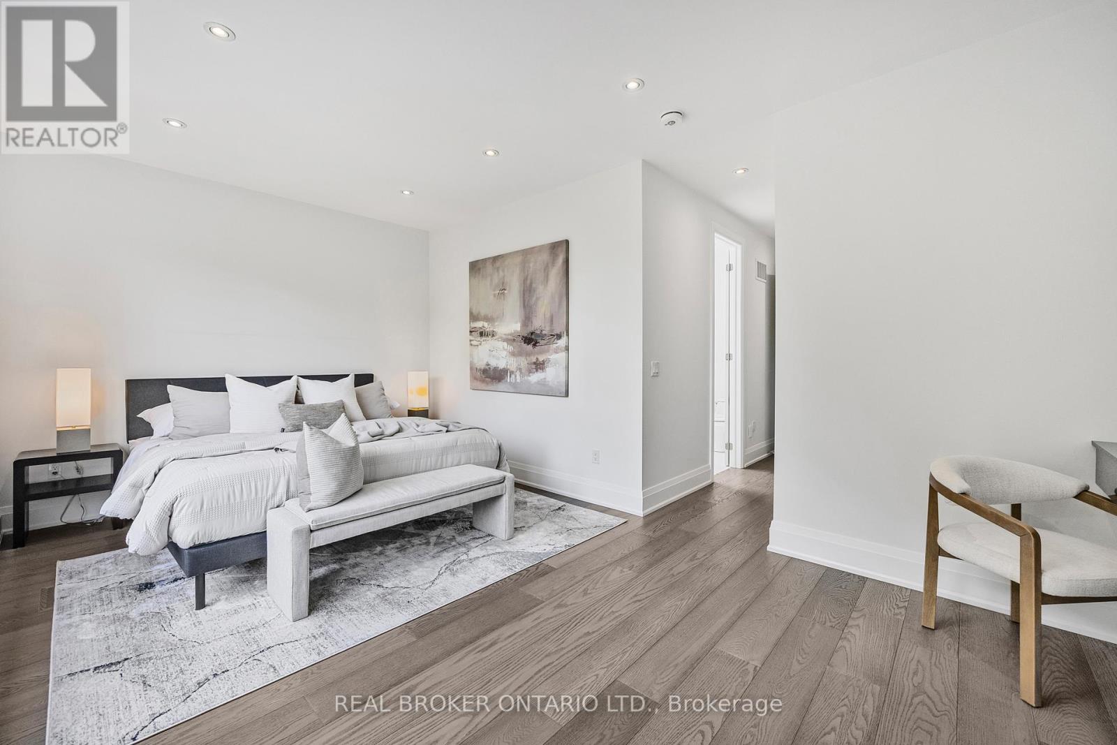 9a Maple Avenue N, Mississauga (Port Credit), Ontario  L5H 2R9 - Photo 17 - W12821722