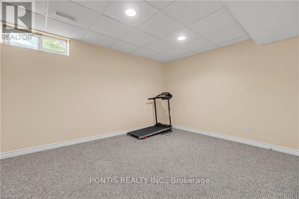 40 Alderson Drive, Cambridge, Ontario  N3C 4C5 - Photo 23 - X12887454