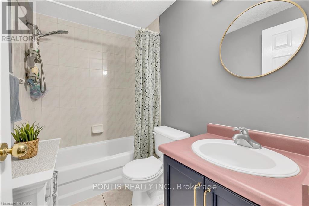 40 Alderson Drive, Cambridge, Ontario  N3C 4C5 - Photo 19 - X12887454