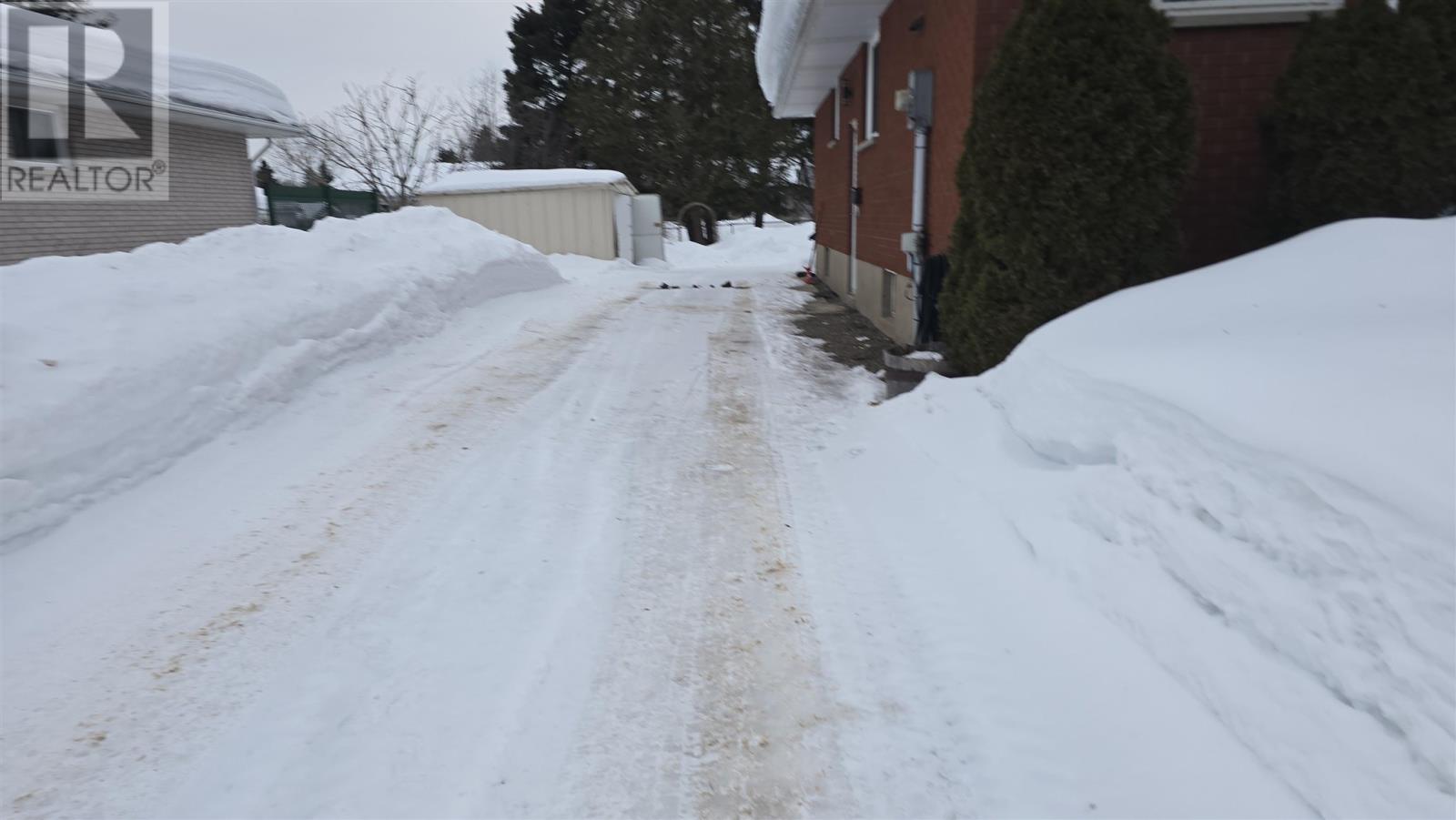 121 Glen Ave, Sault Ste. Marie, Ontario P6A 5V8 - Photo 7 - SM260465