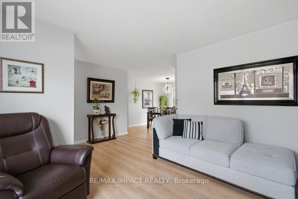 26 Parkview Heights, Quinte West, Ontario  K8V 5L7 - Photo 9 - X12887700