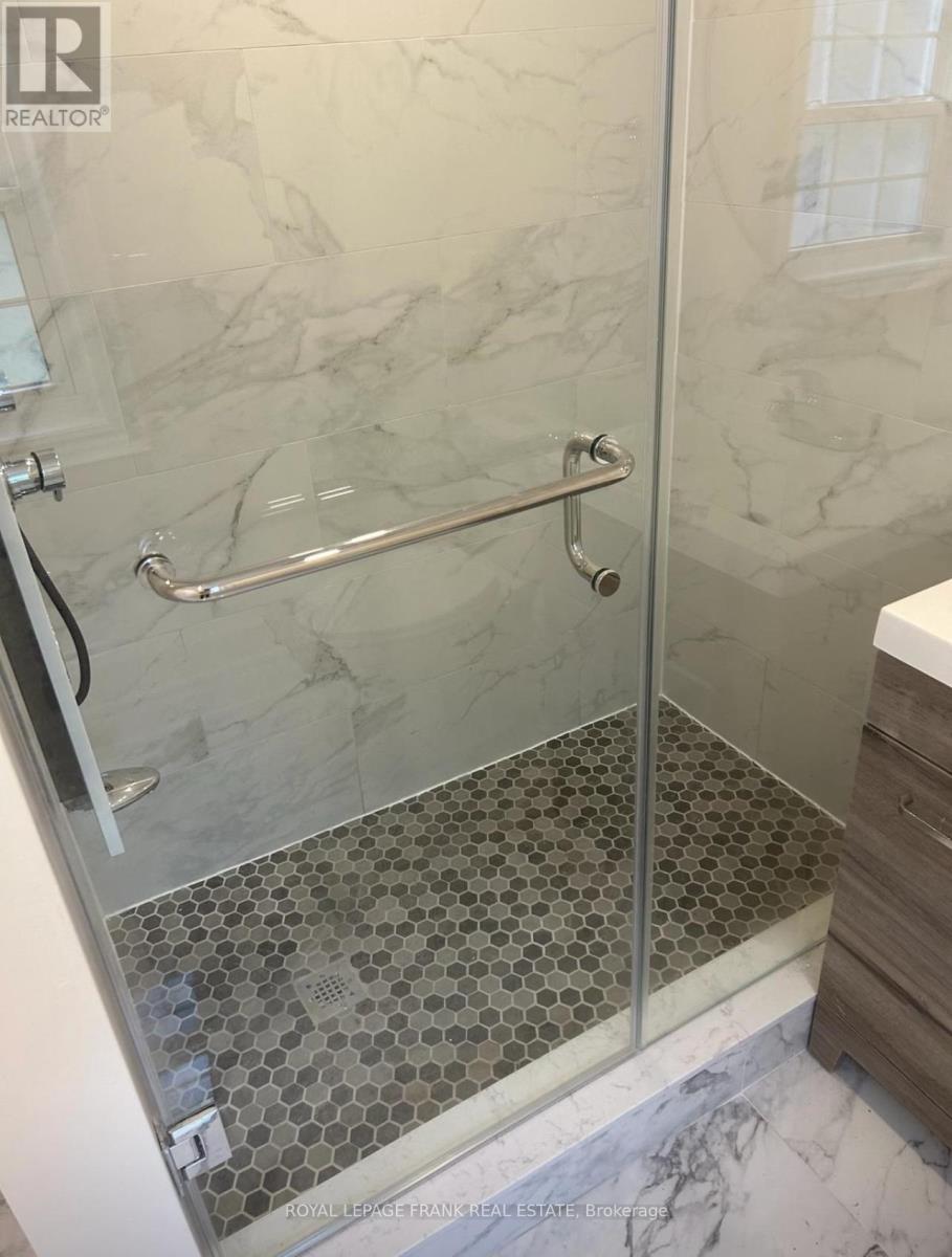 Unknown Address, ,     - Photo 6 - X12887734