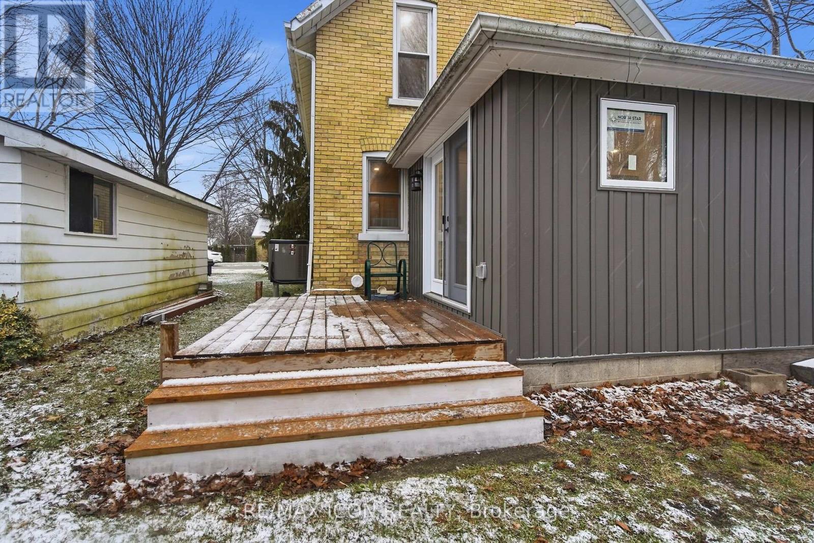 182 Maple Street, West Elgin (West Lorne), Ontario  N0L 2P0 - Photo 34 - X12887690