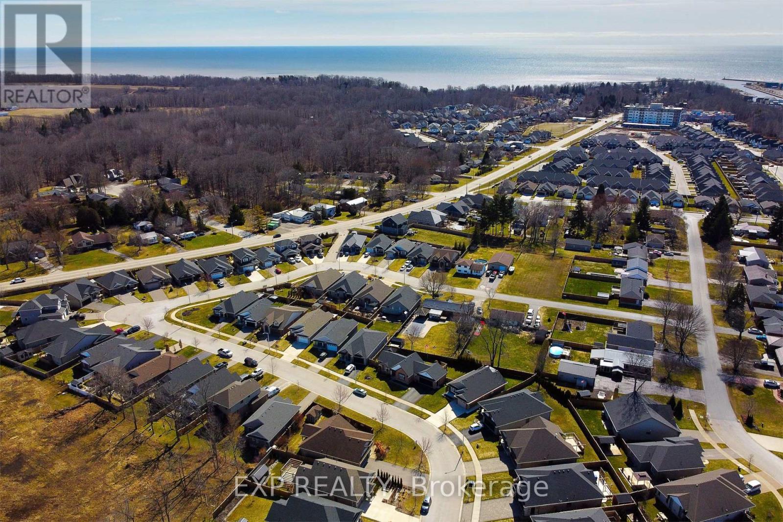 190 Emery St. Street, Central Elgin, Ontario  N5L 0A6 - Photo 46 - X12887736