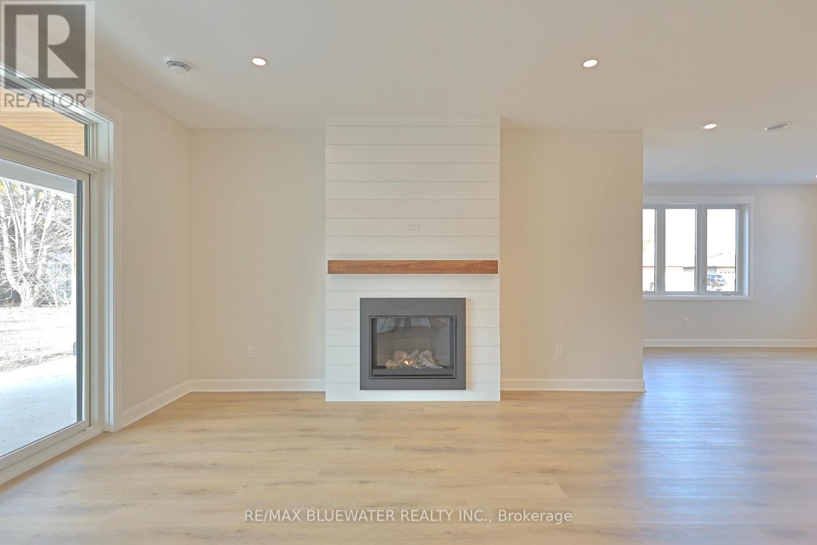 72623 Stanley Street, Bluewater (Hay), Ontario  N0M 2T0 - Photo 22 - X12887774