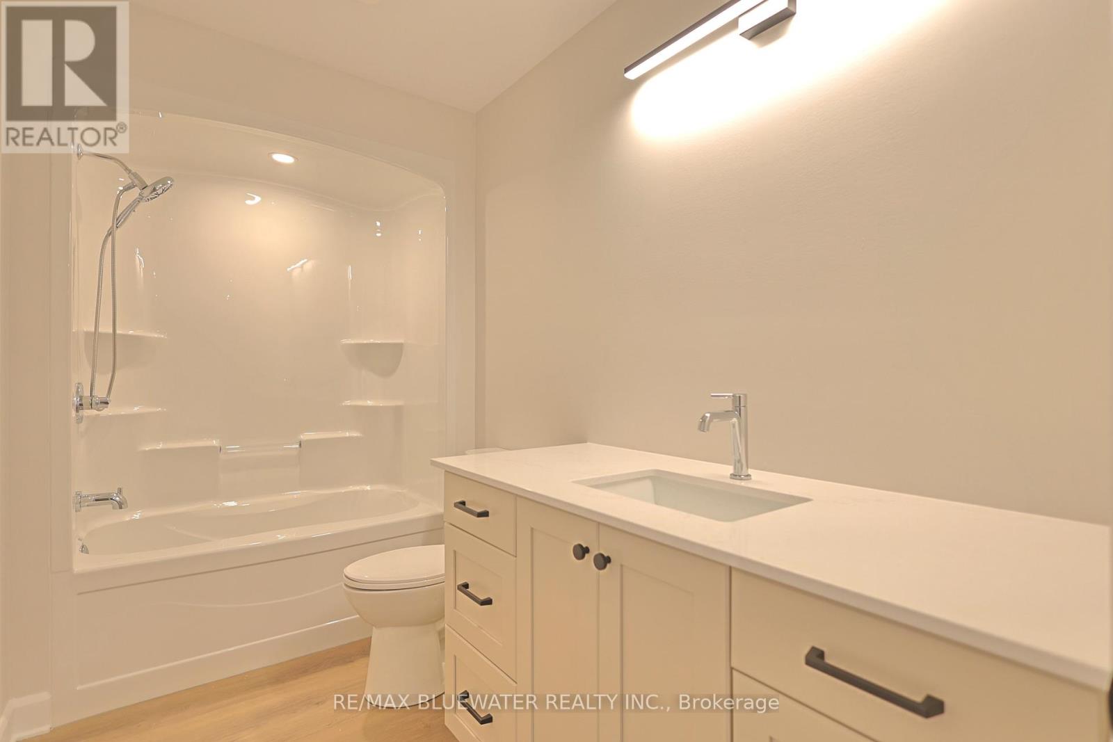 72623 Stanley Street, Bluewater (Hay), Ontario  N0M 2T0 - Photo 42 - X12887774