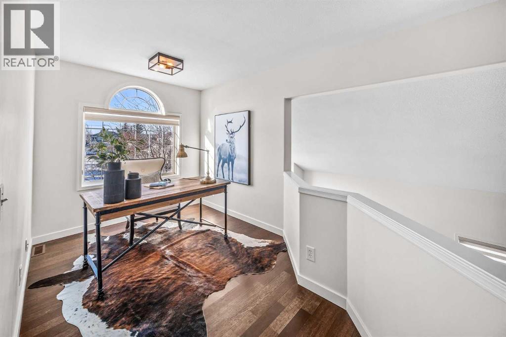 95 Sierra Madre Crescent Sw, Calgary, Alberta  T3H 3M5 - Photo 20 - A2284634