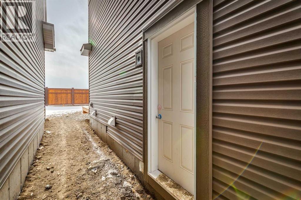 133 Sora Gardens Se, Calgary, Alberta  T3S 0V3 - Photo 2 - A2287657