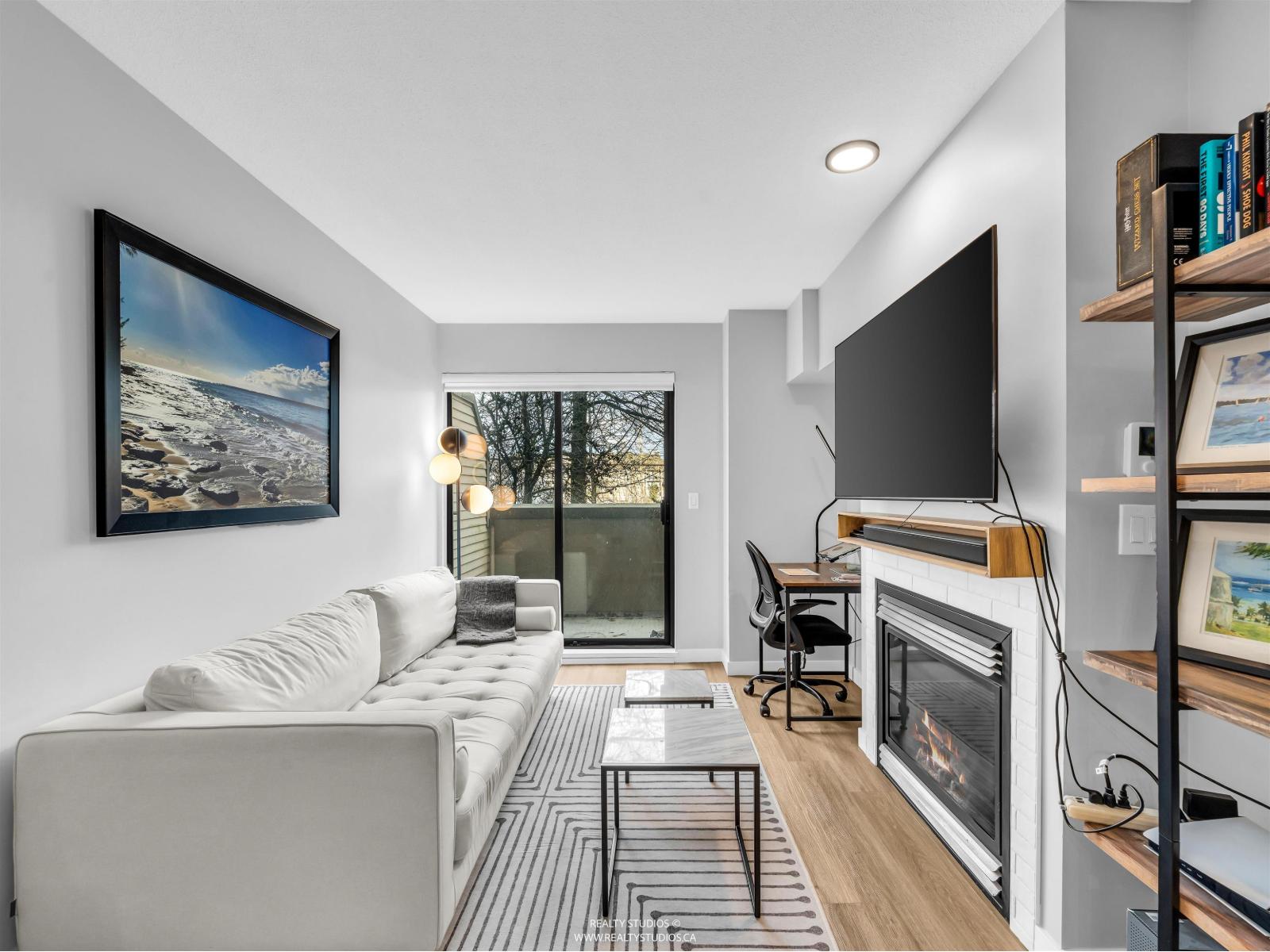 222 10866 City Parkway Way, Surrey, British Columbia  V3T 5W9 - Photo 17 - R3078298