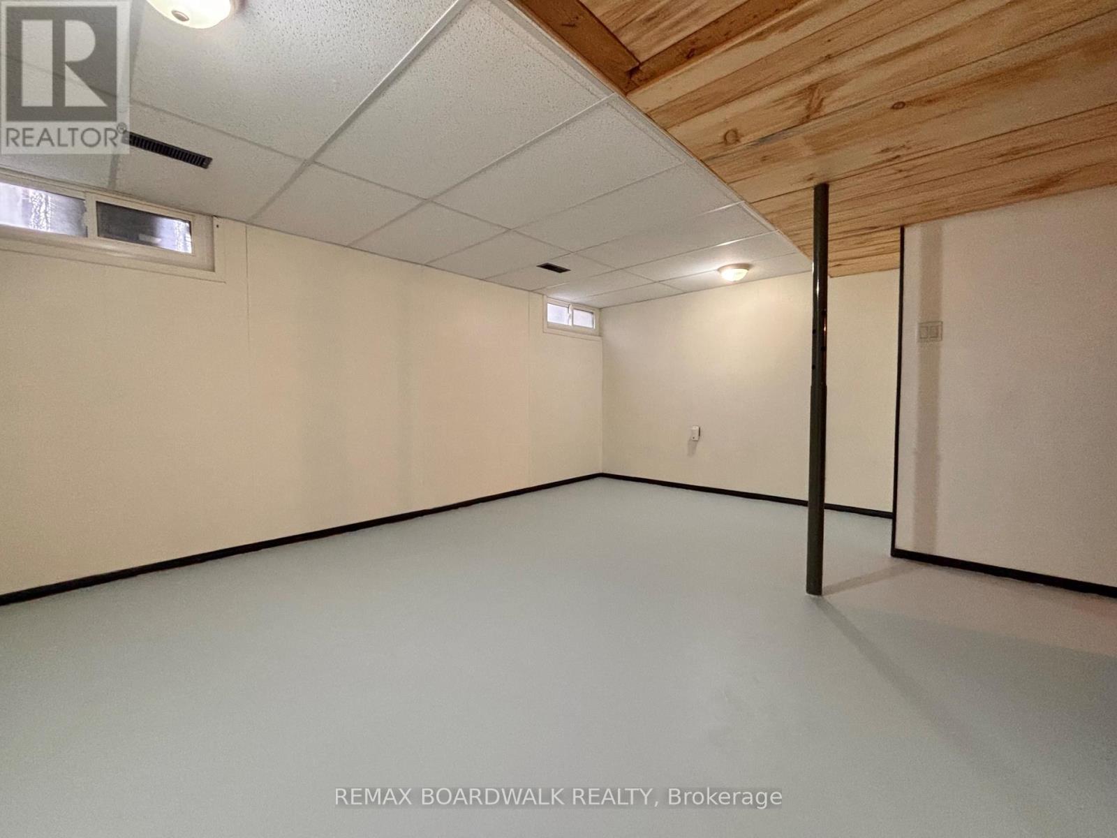 J - 53 Sumac Street, Ottawa, Ontario K1J 7T7 - Photo 14 - X12887746