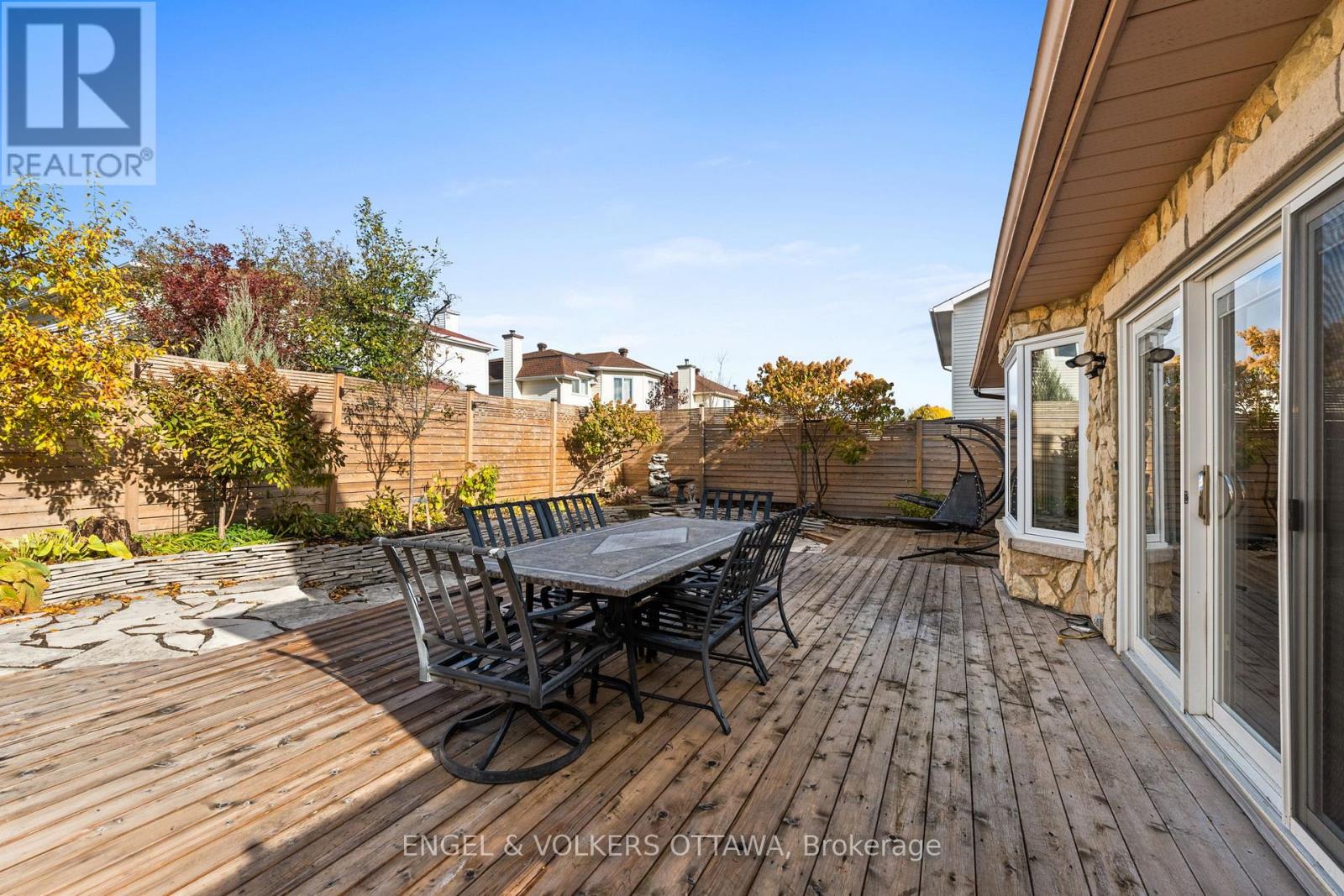 563 Merkley Drive, Ottawa, Ontario K4A 1V9 - Photo 39 - X12887758