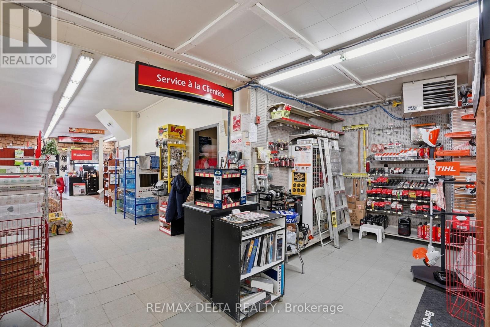 17 Main Street E, Champlain, Ontario K0B 1R0 - Photo 11 - X12887760