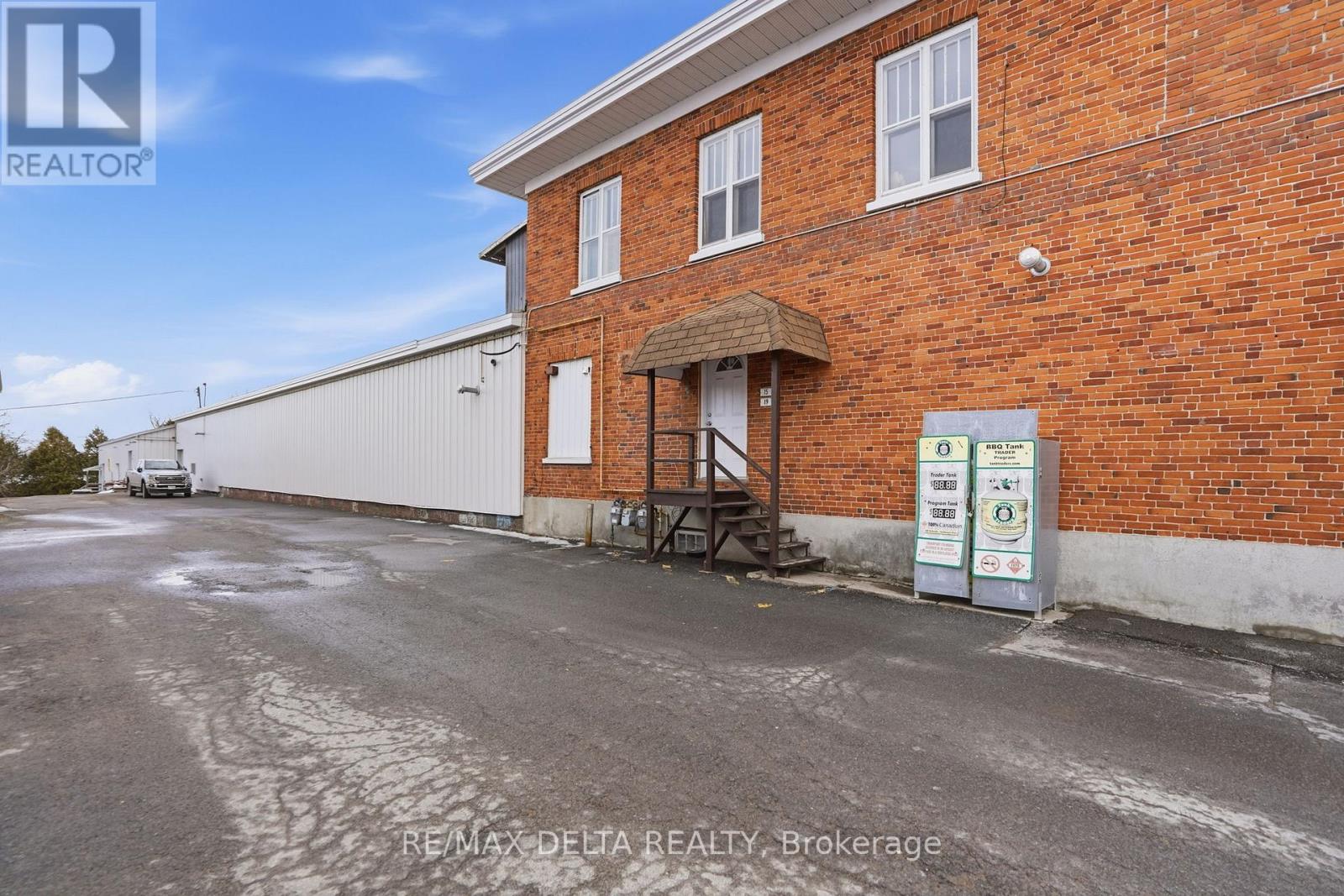 17 Main Street E, Champlain, Ontario K0B 1R0 - Photo 32 - X12887760