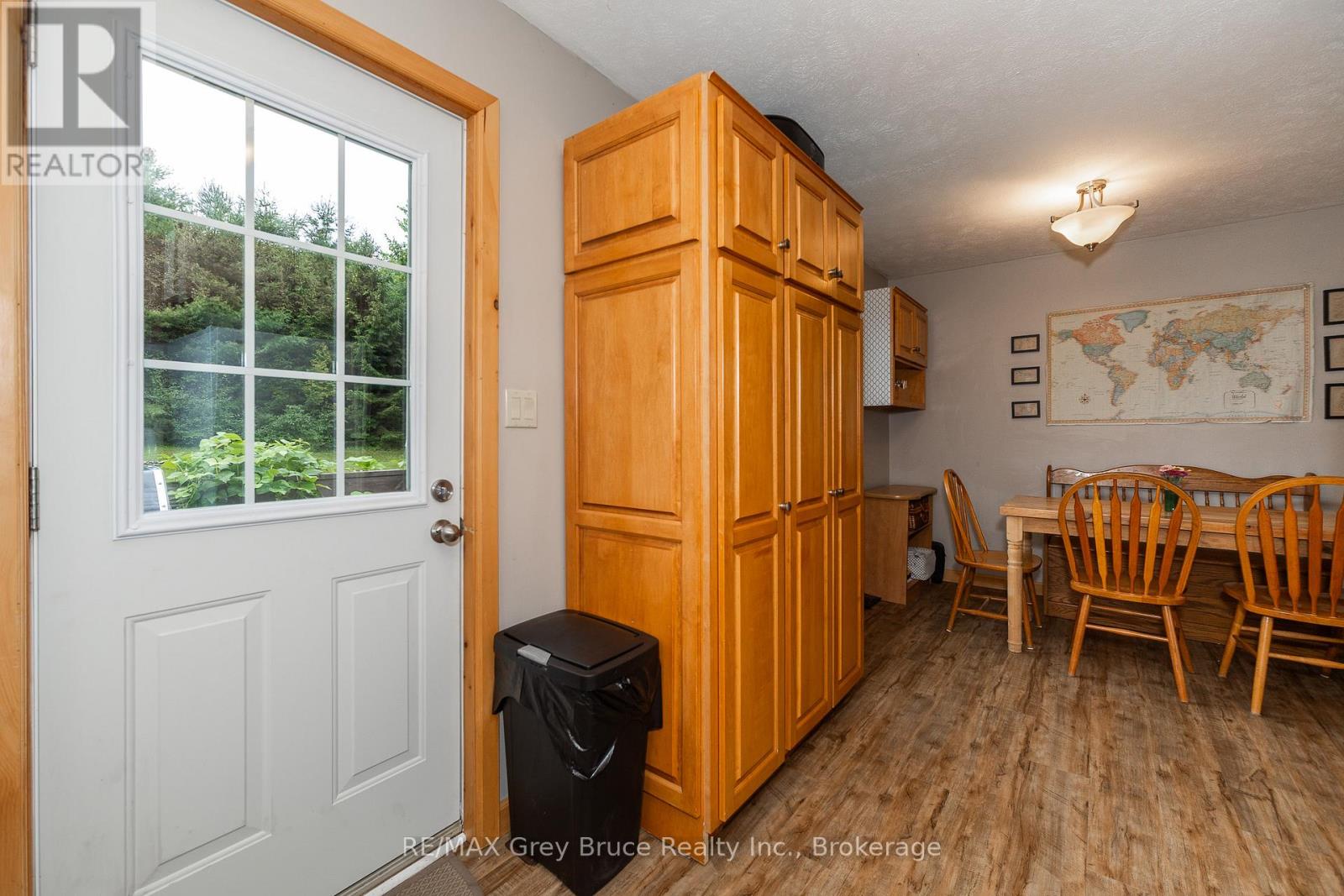 101530 Side Road 9, Georgian Bluffs, Ontario  N0H 2N0 - Photo 11 - X12887522