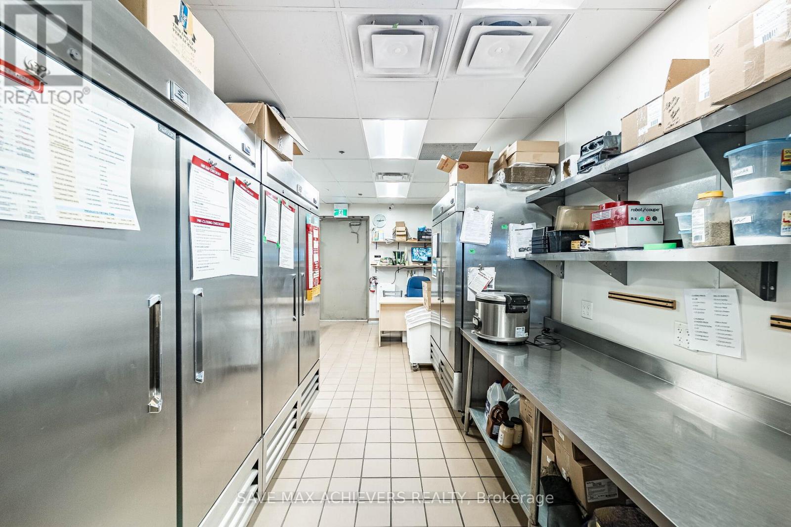 B11 - 9600 Islington Avenue, Vaughan, Ontario  L4H 2T1 - Photo 26 - N12867310