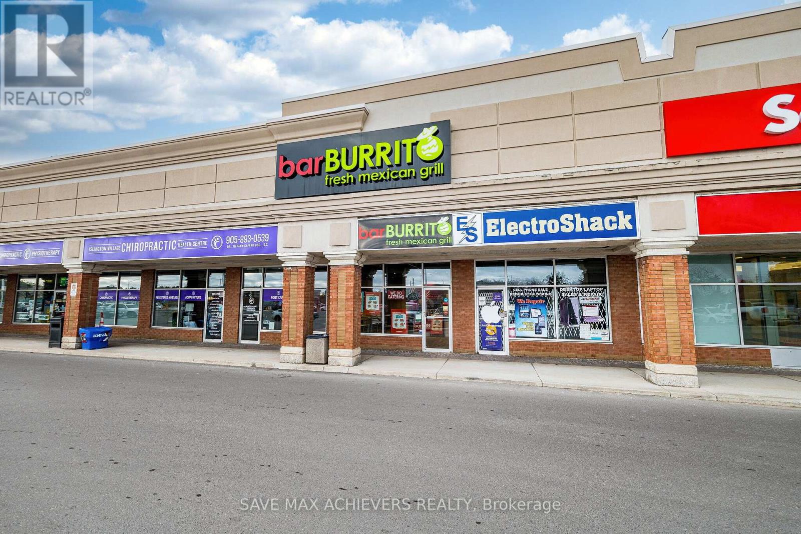 B11 - 9600 Islington Avenue, Vaughan, Ontario  L4H 2T1 - Photo 2 - N12867310