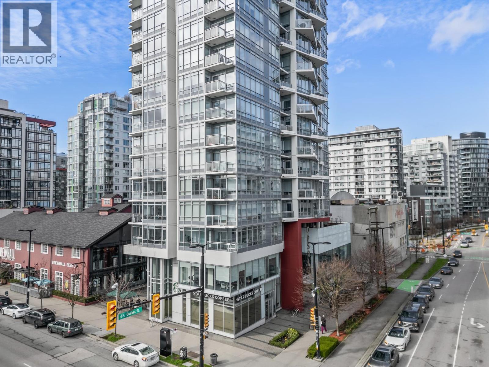 305 1775 Quebec Street, Vancouver, British Columbia V5T 0E3 - Photo 2 - R3099937