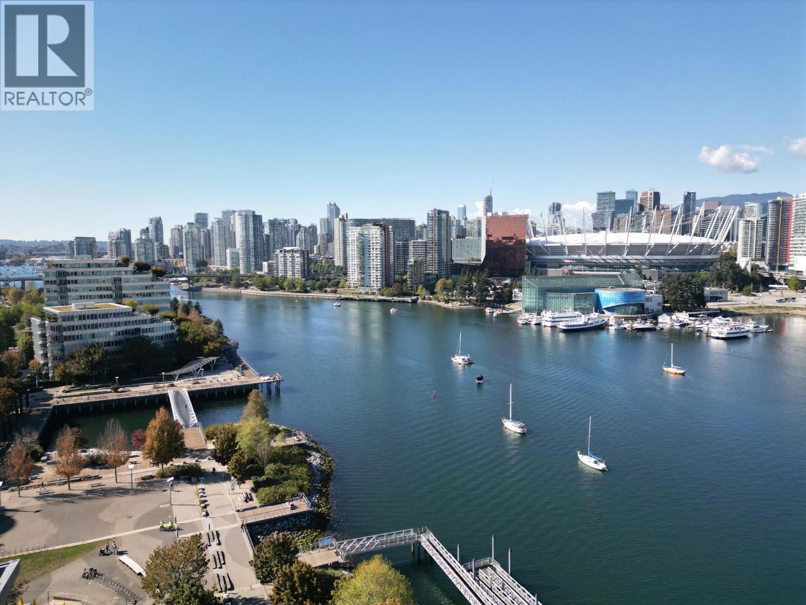 305 1775 Quebec Street, Vancouver, British Columbia V5T 0E3 - Photo 4 - R3099937