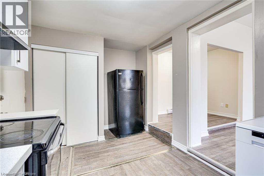 35 Albion Street Unit# Lower, Brantford, Ontario  N3T 3L9 - Photo 3 - 40812563