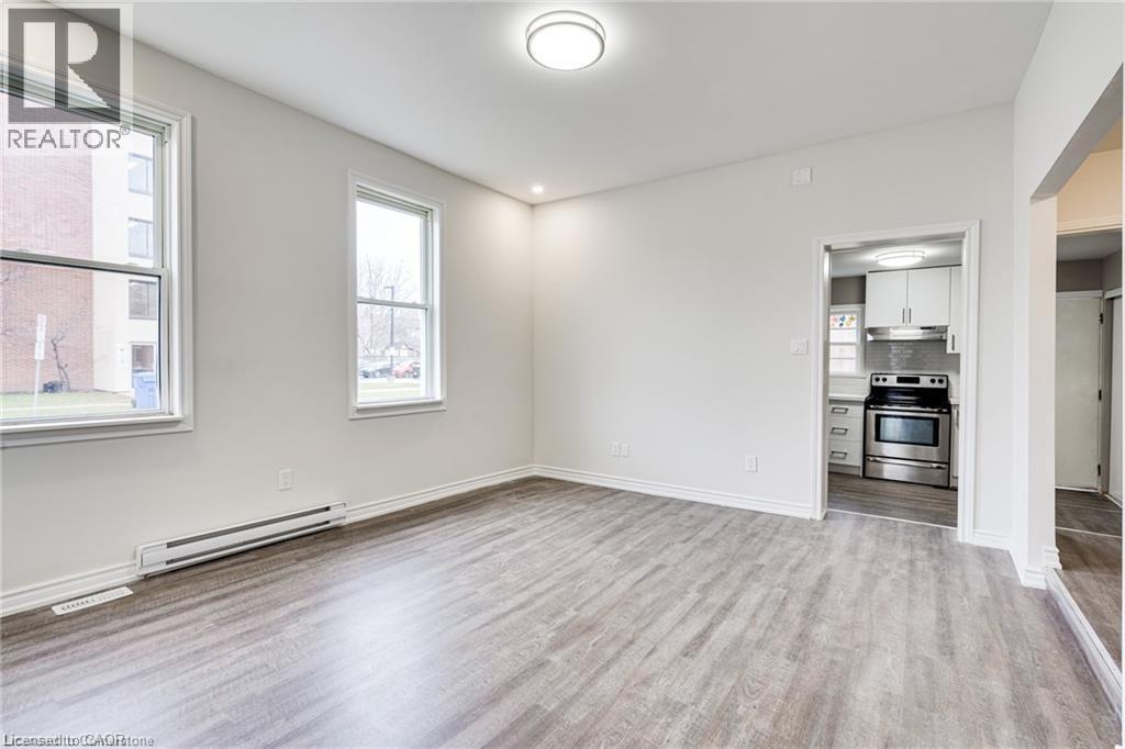 35 Albion Street Unit# Lower, Brantford, Ontario  N3T 3L9 - Photo 5 - 40812563