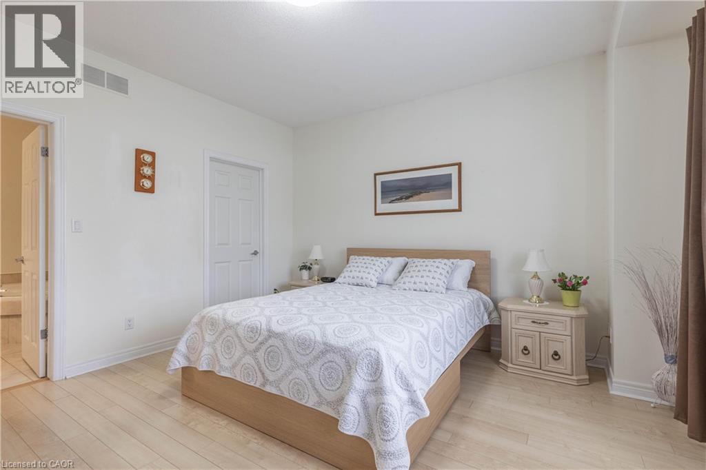 8142 Costabile Drive Unit# 13, Niagara Falls, Ontario  L2H 3M3 - Photo 10 - 40812561