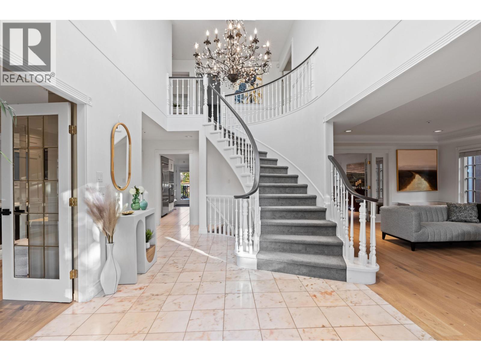 2318 Oliver Crescent, Vancouver, British Columbia V6L 1S5 - Photo 5 - R3099933