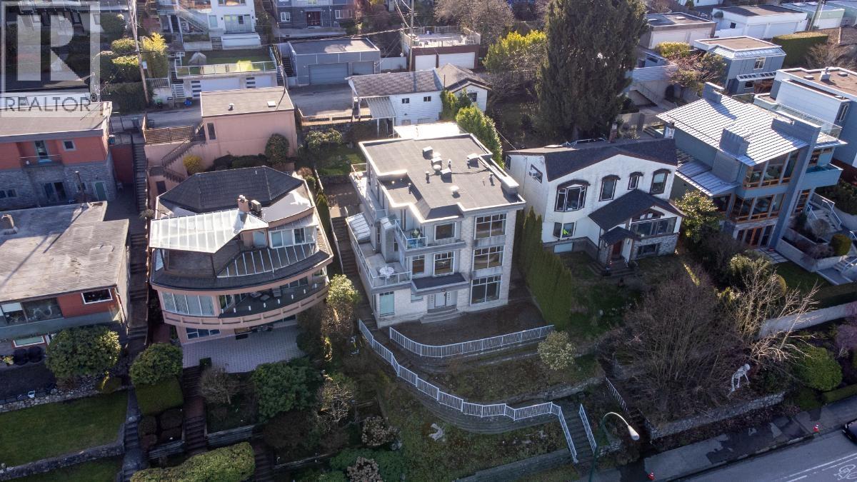 2856 W King Edward Avenue, Vancouver, British Columbia  V6L 1T9 - Photo 31 - R3099965