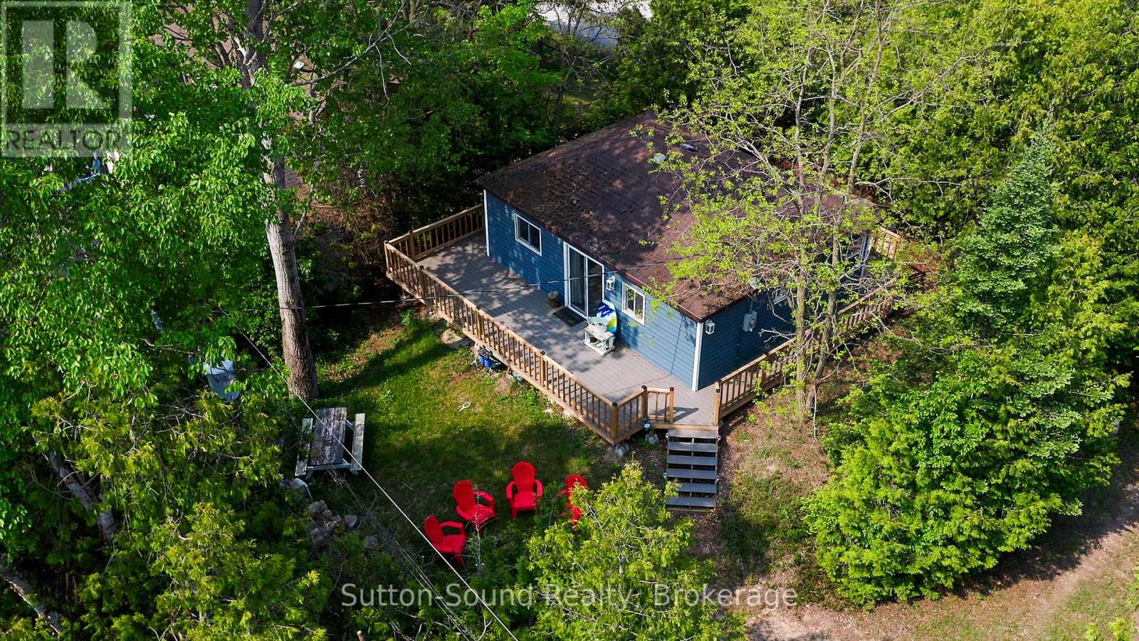 1055 2nd Avenue S, Native Leased Lands, Ontario  N0H 2G0 - Photo 2 - X12887684