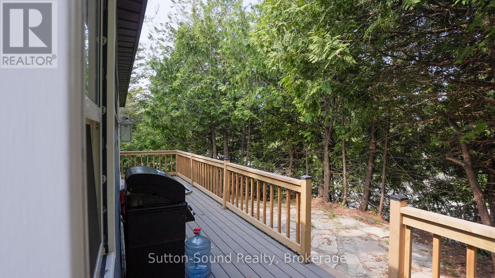 1055 2nd Avenue S, Native Leased Lands, Ontario  N0H 2G0 - Photo 38 - X12887684