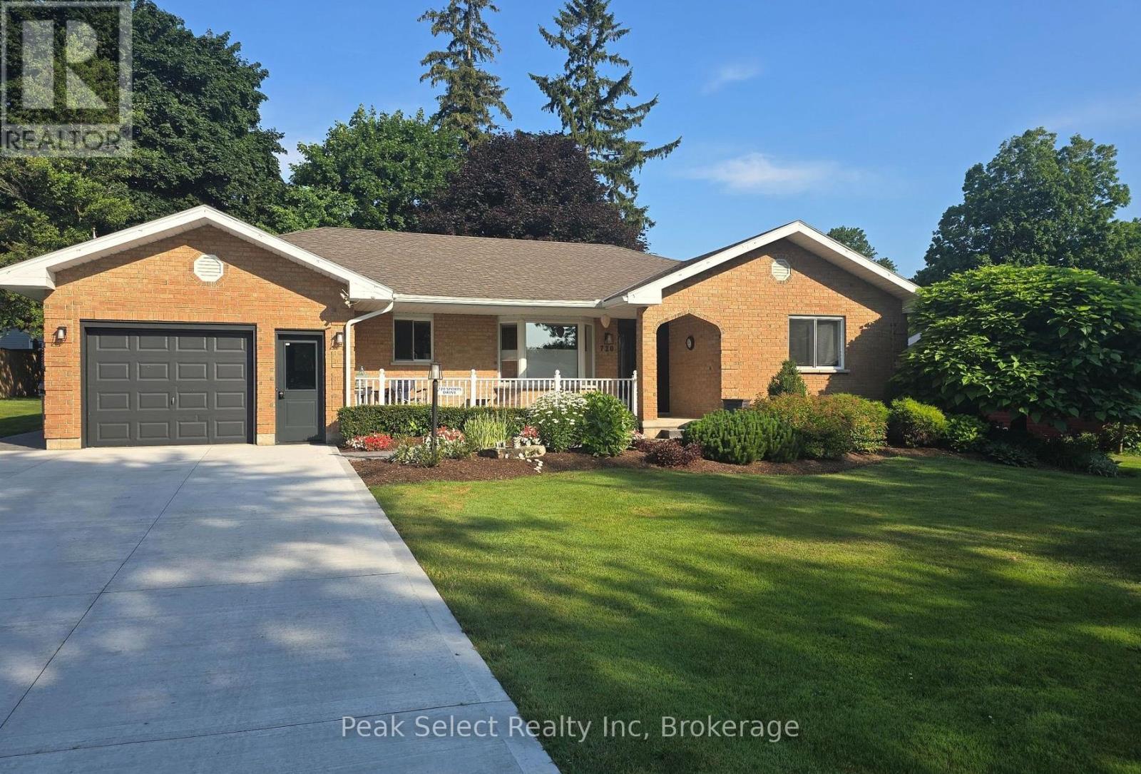 720 Sports Drive, Huron East (Brussels), Ontario  N0G 1H0 - Photo 4 - X12887778