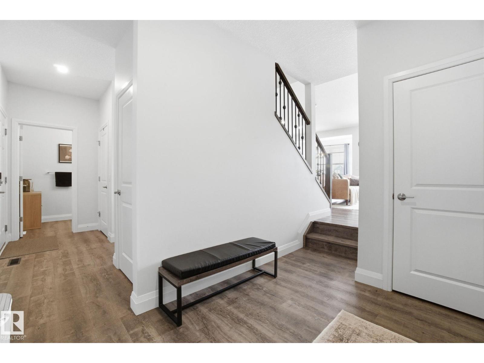 1525 Darby Bay Ba Sw, Edmonton, Alberta  T6W 4N5 - Photo 6 - E4477508