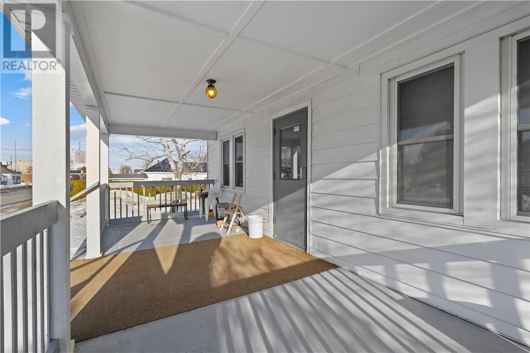 186 Barber Street, Espanola, Ontario  P5E 1S4 - Photo 4 - 2126827