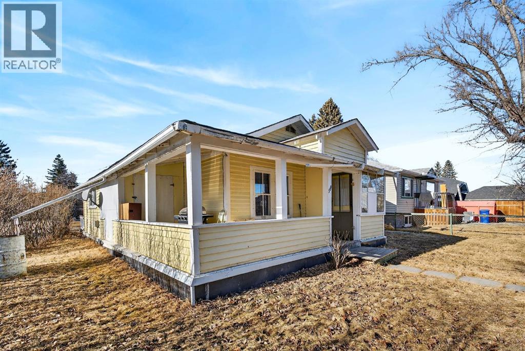 509 1 Street SE, Diamond Valley, Alberta