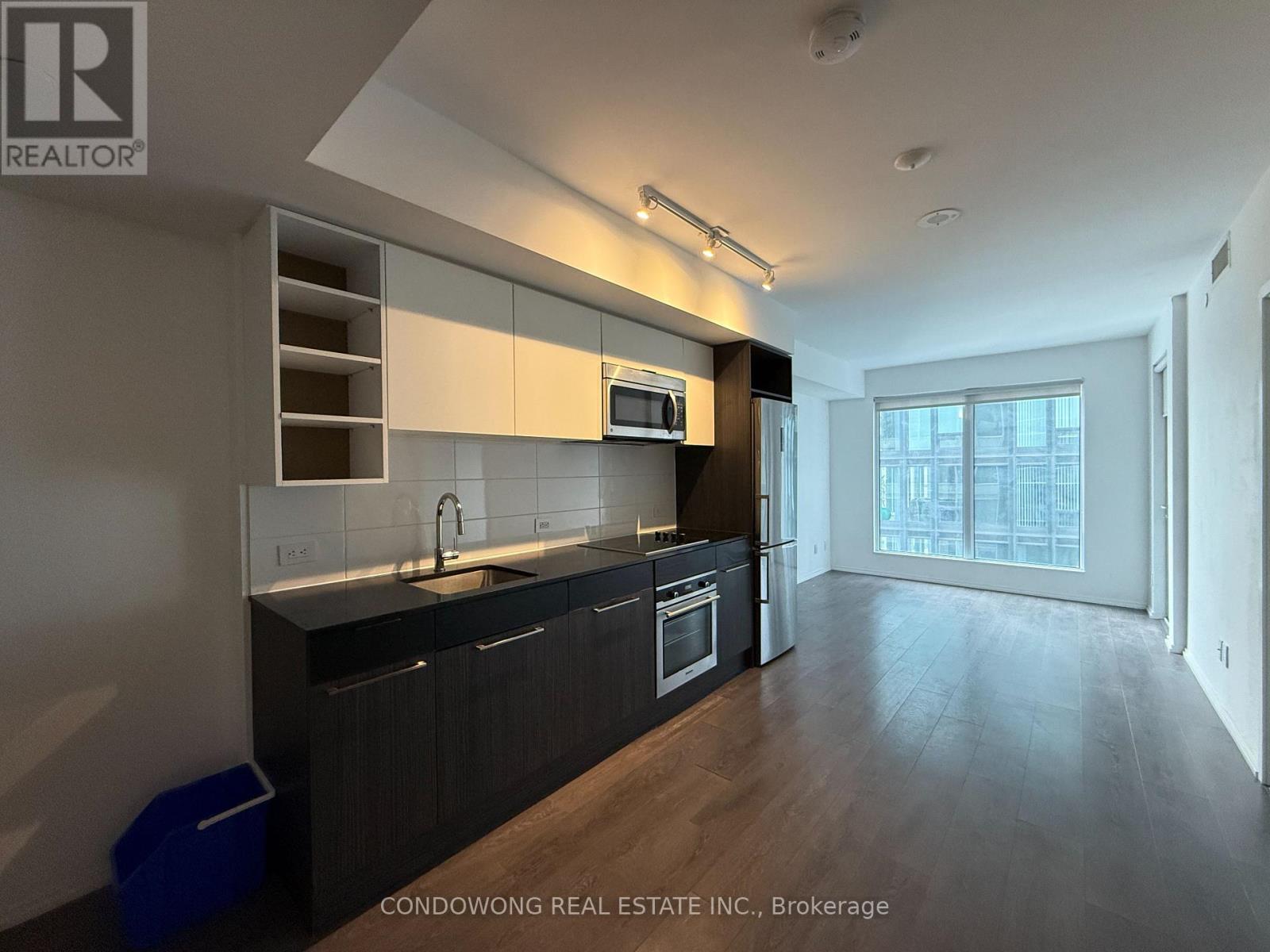 1706 - 68 Shuter Street, Toronto, Ontario  M5B 0B4 - Photo 2 - C12887748