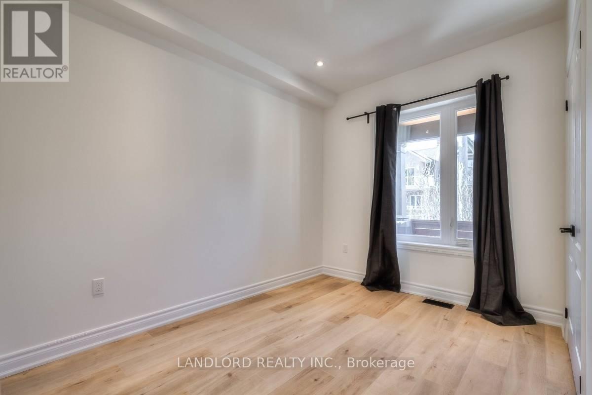 Main - 429 Brock Avenue, Toronto, Ontario  M6H 3N7 - Photo 9 - C12887764