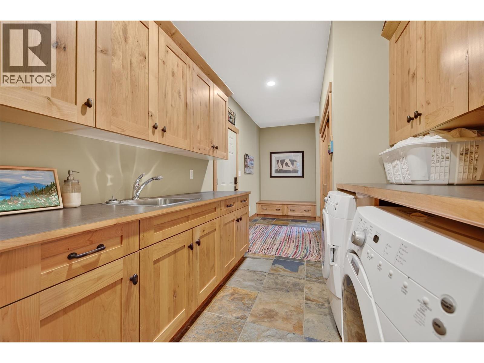 835 Lakeview Meadows Green, Invermere, British Columbia  V0A 1K3 - Photo 55 - 10379004