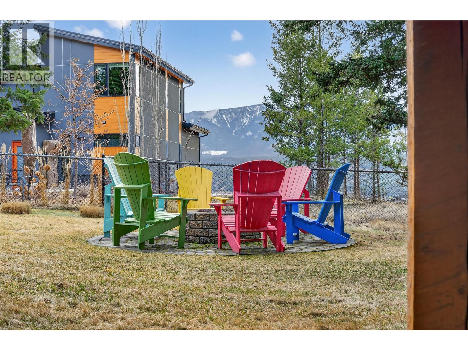 835 Lakeview Meadows Green, Invermere, British Columbia  V0A 1K3 - Photo 75 - 10379004