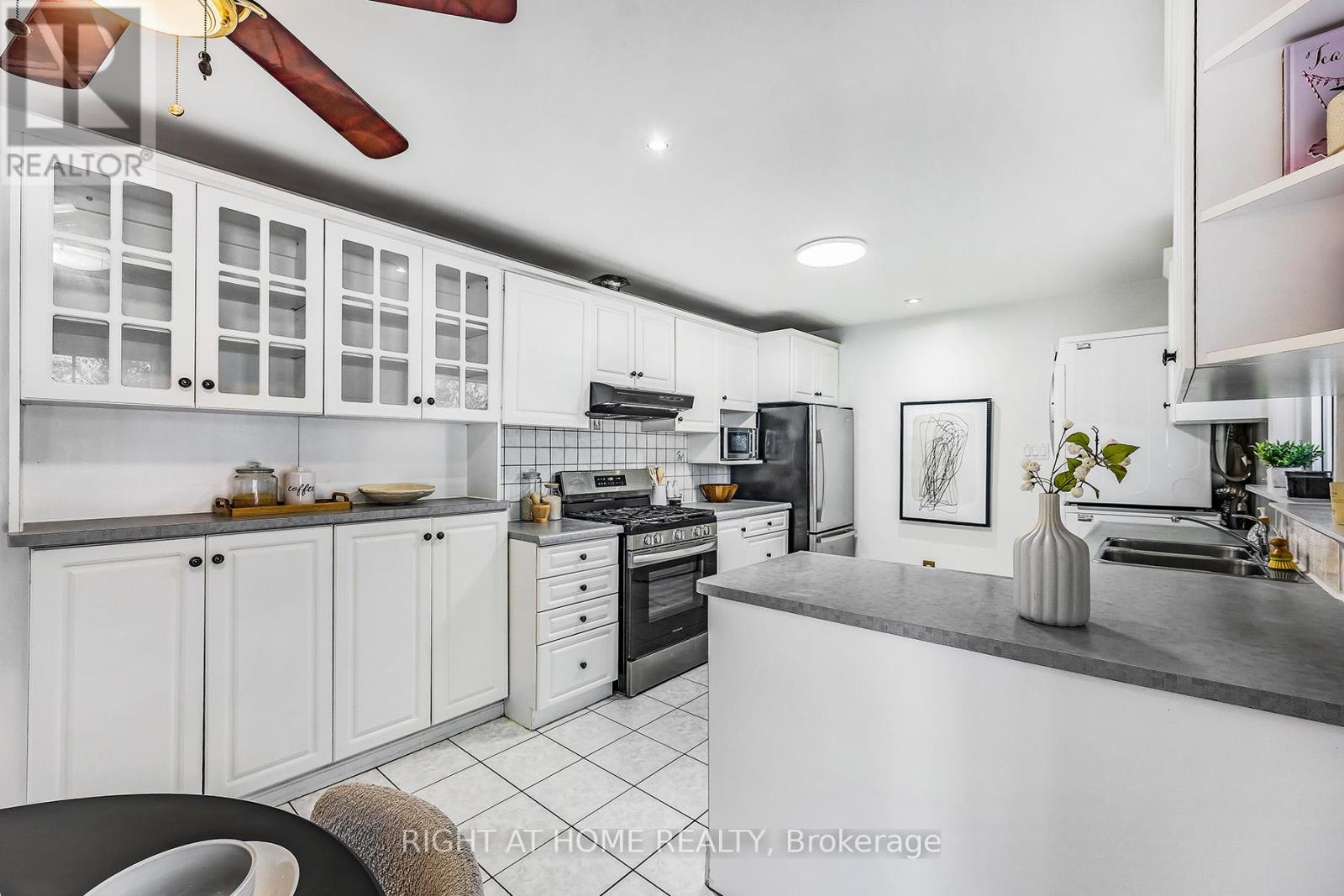 Main Fl - 25 Hiley Avenue, Ajax, Ontario L1S 6H3 - Photo 13 - E12887738