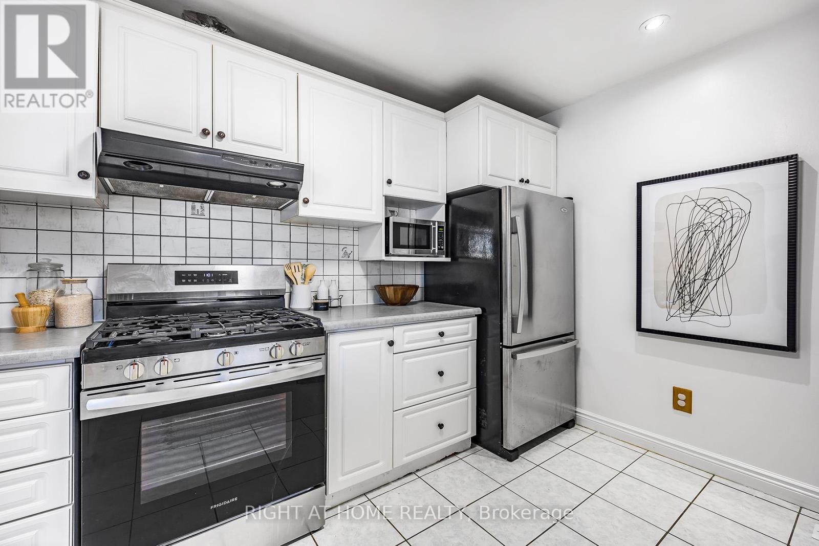 Main Fl - 25 Hiley Avenue, Ajax, Ontario L1S 6H3 - Photo 15 - E12887738