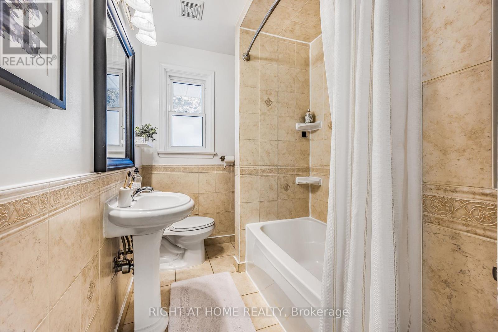 Main Fl - 25 Hiley Avenue, Ajax, Ontario L1S 6H3 - Photo 23 - E12887738