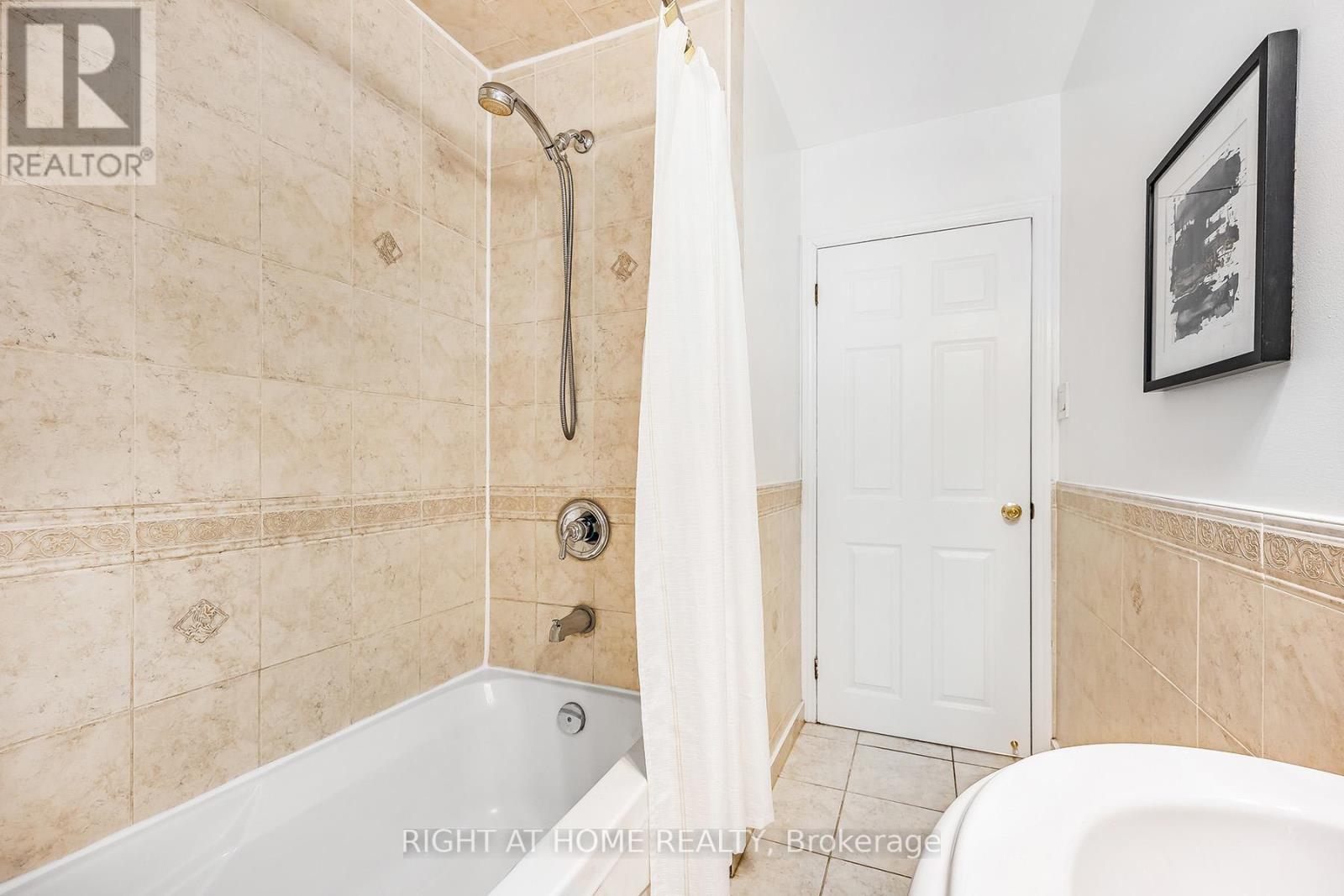 Main Fl - 25 Hiley Avenue, Ajax, Ontario L1S 6H3 - Photo 24 - E12887738