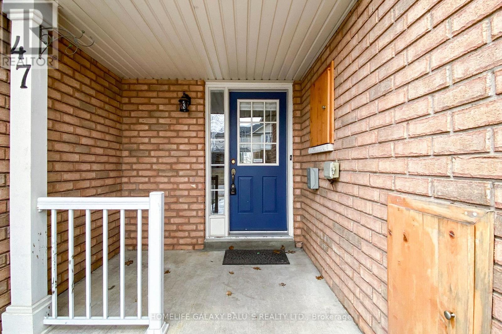 47 Fawcett Avenue, Whitby, Ontario  L1R 2Z3 - Photo 3 - E12887740