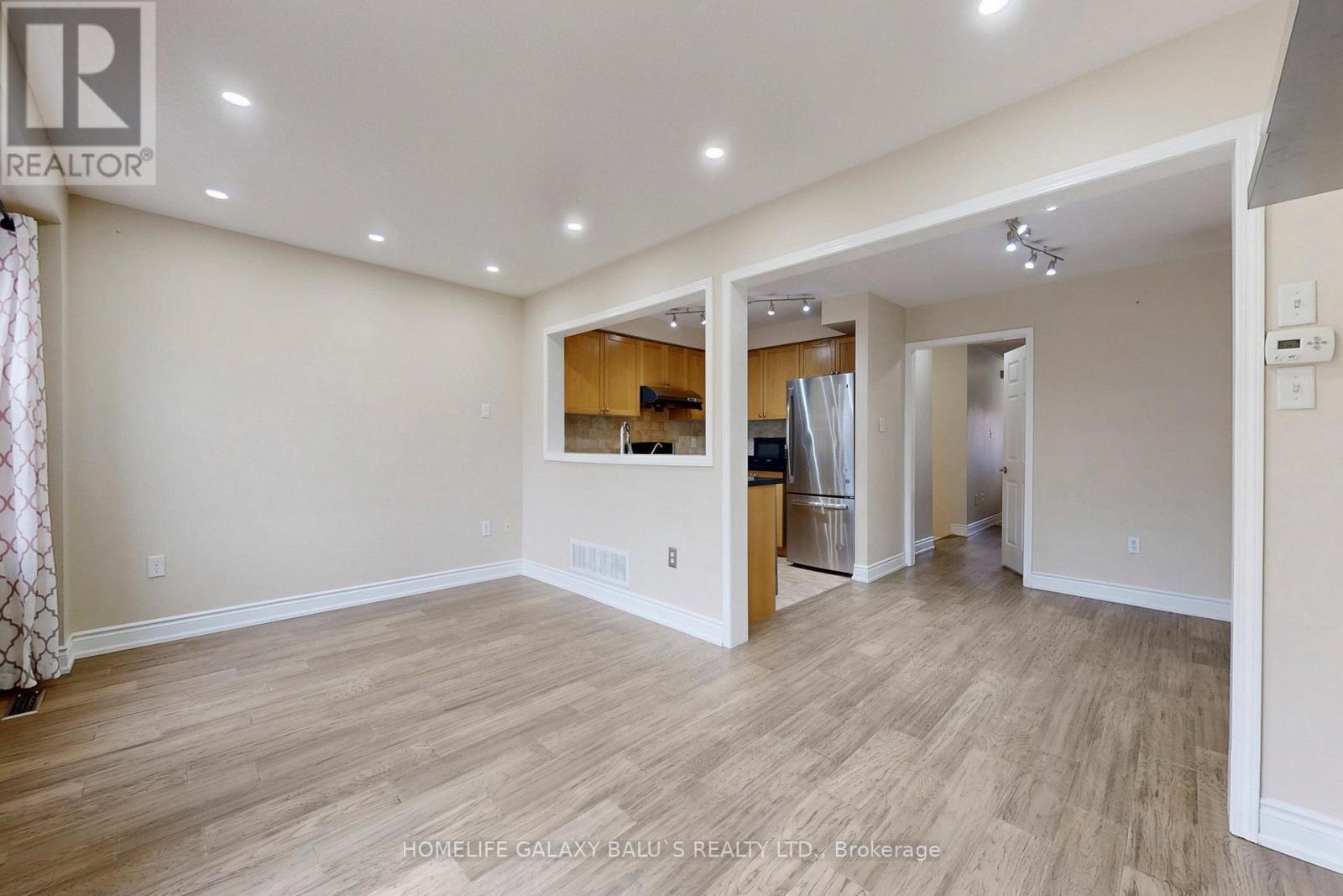 47 Fawcett Avenue, Whitby, Ontario  L1R 2Z3 - Photo 6 - E12887740