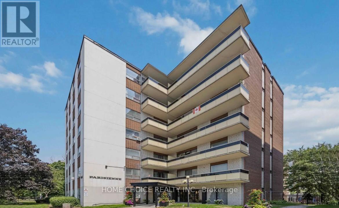 302 - 921 MIDLAND AVENUE, Toronto, Ontario