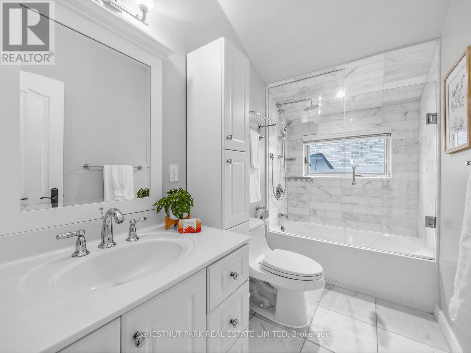 122 Randolph Road, Toronto, Ontario M4G 3R9 - Photo 21 - C12887680