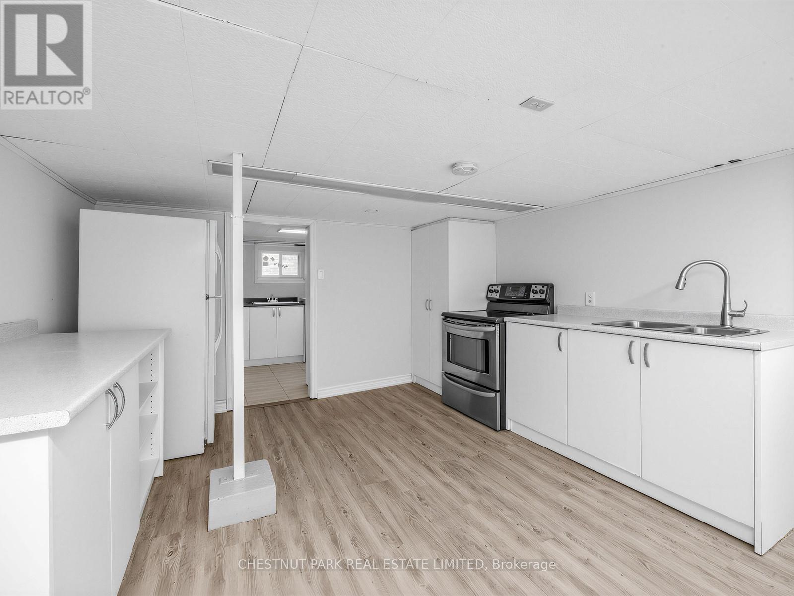 122 Randolph Road, Toronto, Ontario M4G 3R9 - Photo 24 - C12887680