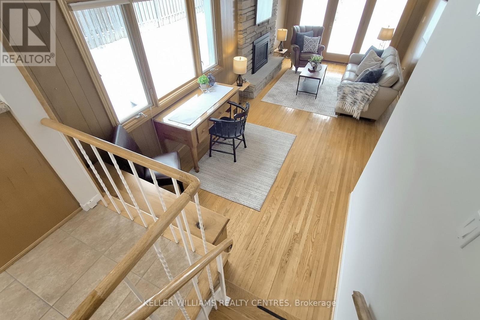 356 Dennie Avenue, Newmarket, Ontario  L3Y 4M7 - Photo 16 - N12887682