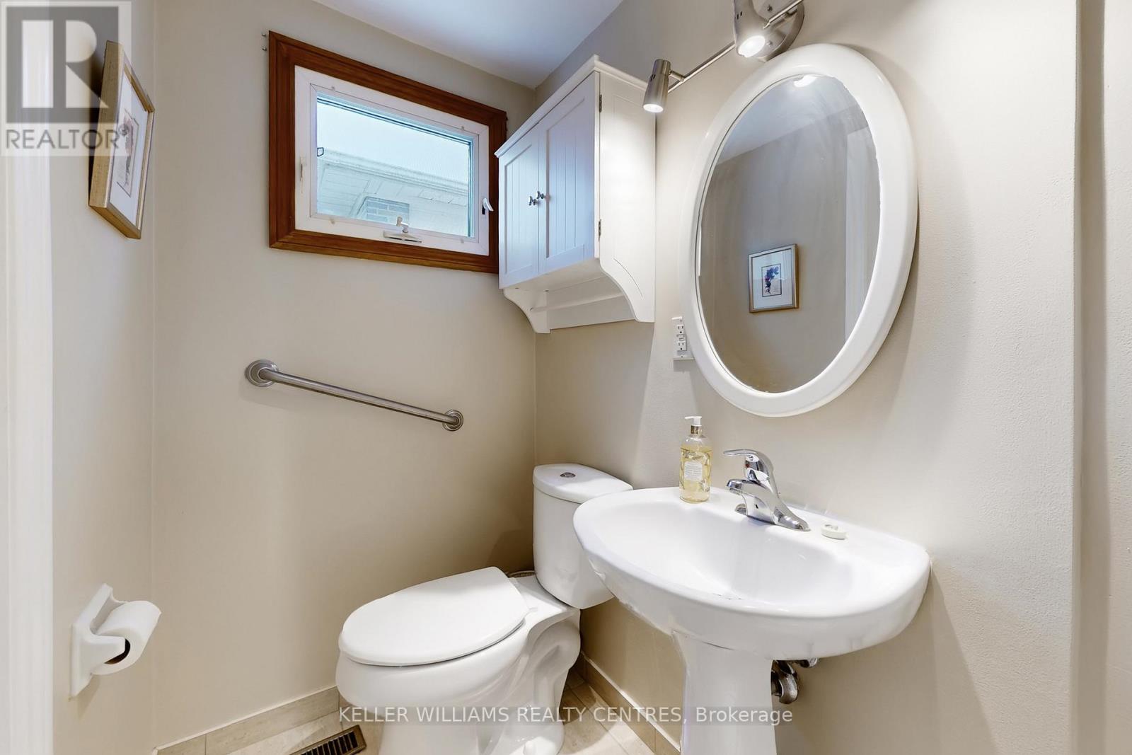 356 Dennie Avenue, Newmarket, Ontario  L3Y 4M7 - Photo 21 - N12887682